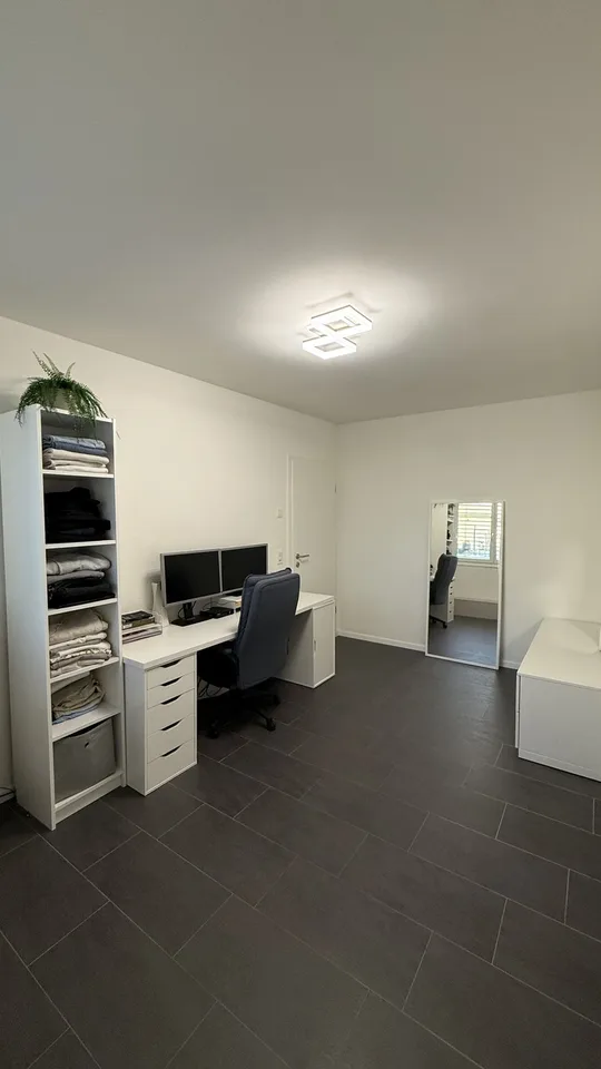 3.5-Zimmerwohnung, Hochparterre mit Terrasse im 1. OG