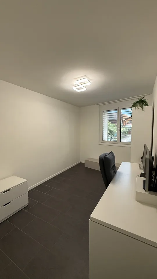 3.5-Zimmerwohnung, Hochparterre mit Terrasse im 1. OG