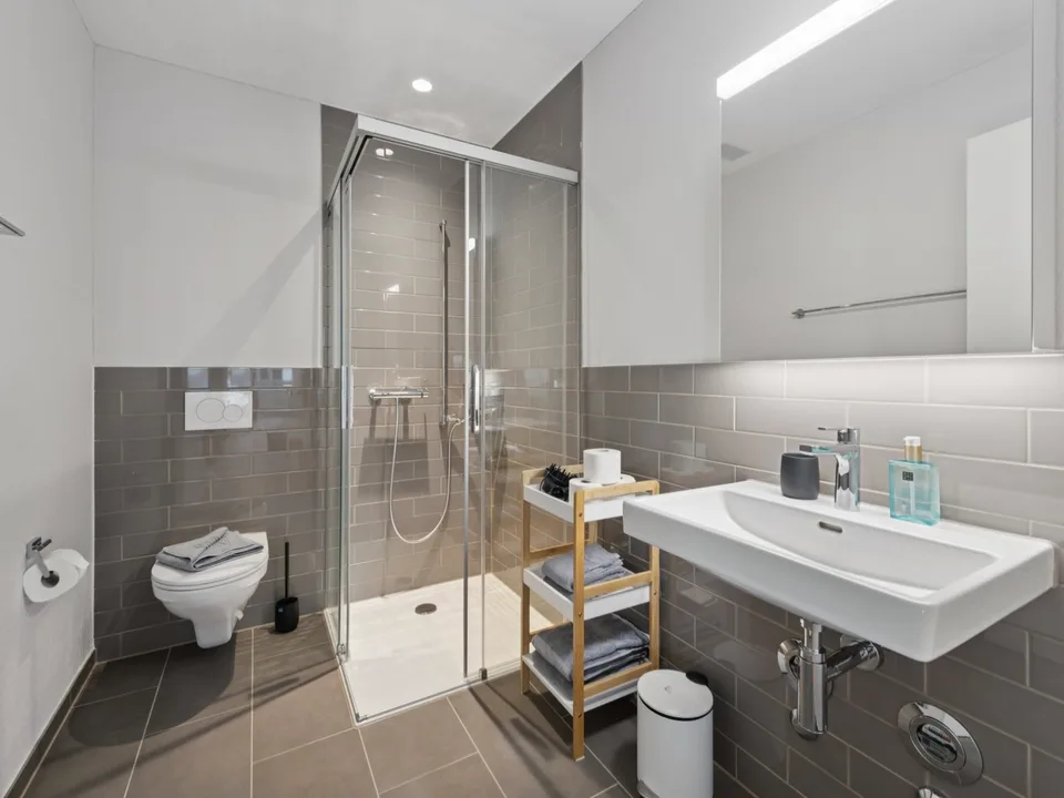 Möblierte Apartments mit Madrid Flair – direkt im grössten Shoppingcenter der Schweiz!