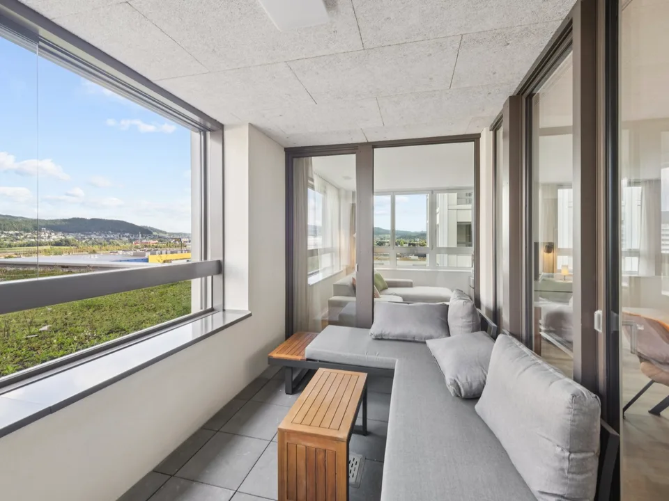 Möblierte Apartments mit Madrid Flair – direkt im grössten Shoppingcenter der Schweiz!