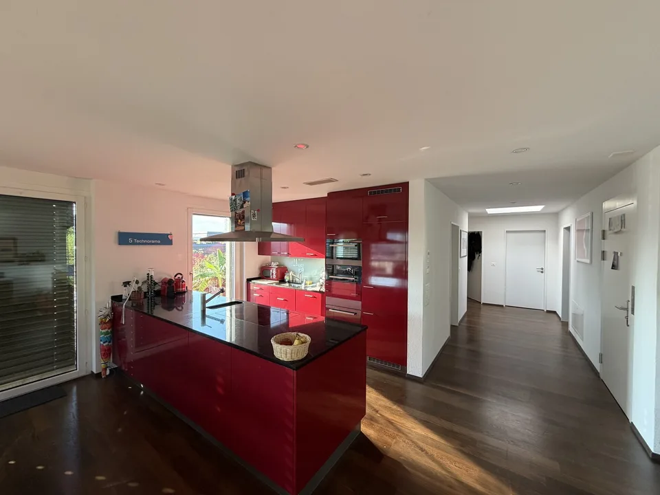 Lichtdurchflutete 4.5-Zimmer-Attikawohnung mit zwei grosszügigen Terrassen in Winterthur