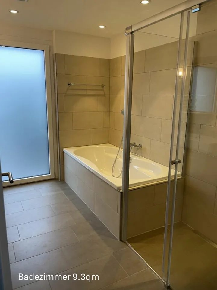 Lichtdurchflutete 4.5-Zimmer-Attikawohnung mit zwei grosszügigen Terrassen in Winterthur