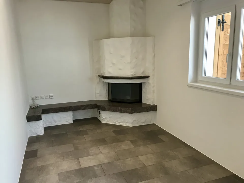 2.5 Zi. Wohnung mit Eigentumsstandard in Veltheim