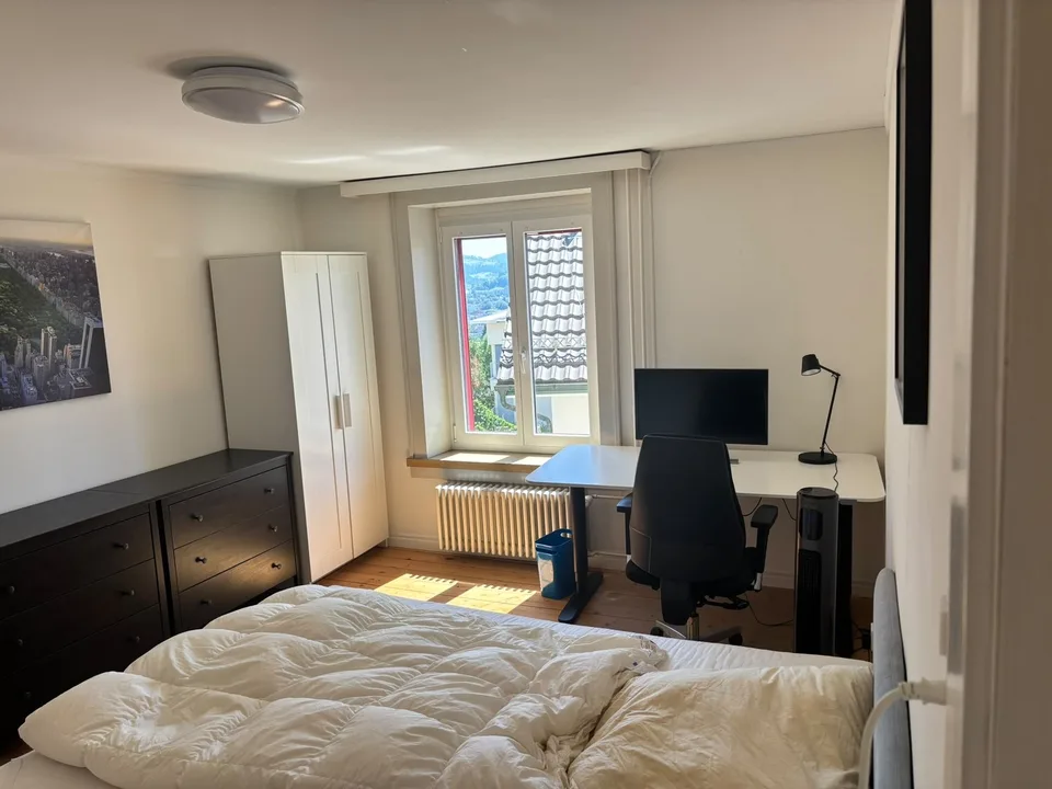 Ruhige Lage in Rotmonten – nahe Universität St. Gallen bis Ende September