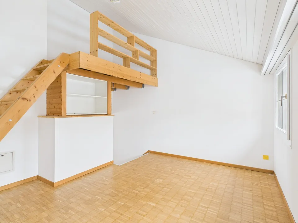 Frisch renovierte 2.5-Zimmer-Maisonettewohnung in Speicher
