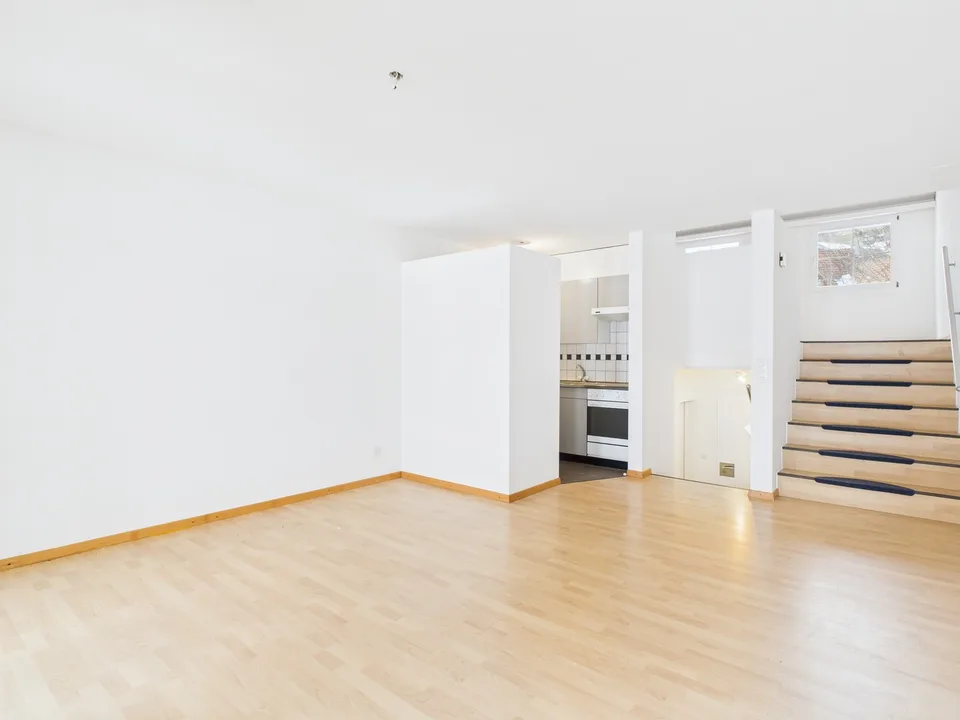 Frisch renovierte 2.5-Zimmer-Maisonettewohnung in Speicher