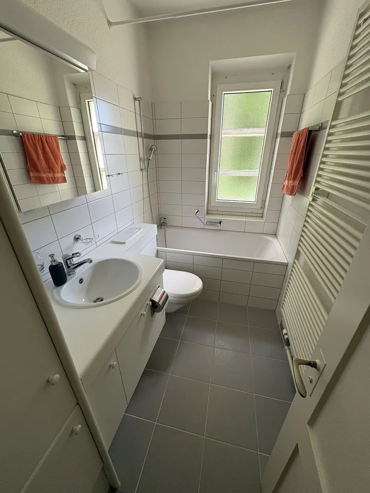 Befristet . WG-Zimmer 20 m2 in Zürich, Top zentrale Lage bei Bucheggplatz