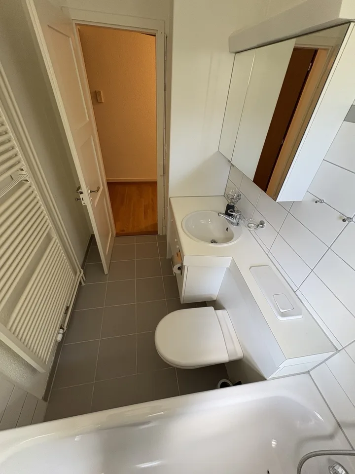 Befristet . WG-Zimmer 20 m2 in Zürich, Top zentrale Lage bei Bucheggplatz