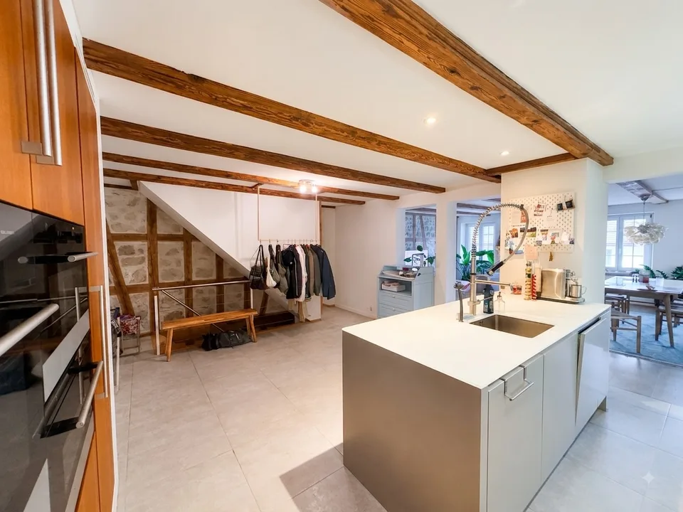 Grosszügige 2.5-Zimmer-Wohnung im Dorfkern Oberwinterthur mit viel Charme