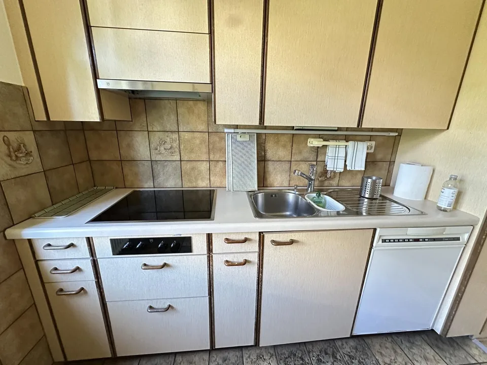 MydiHei Co-living: Furnished Room in a Two Person Flatshare