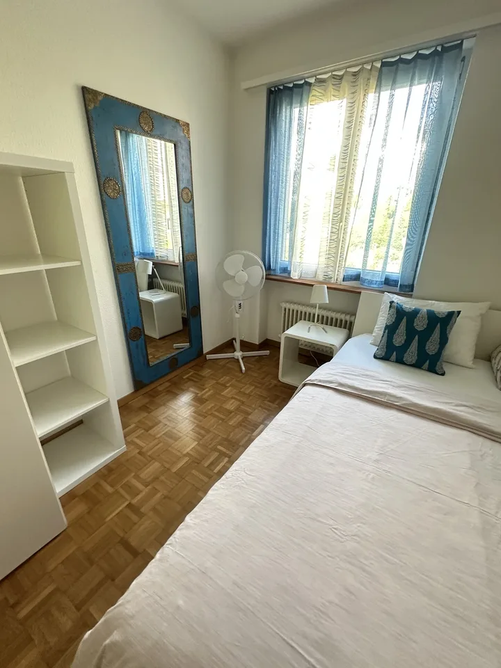 MydiHei Co-living: Furnished Room in a Two Person Flatshare