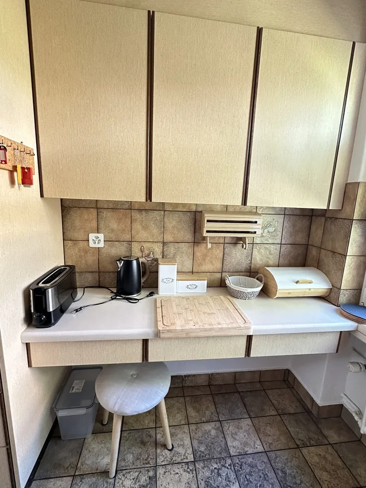 MydiHei Co-living: Furnished Room in a Two Person Flatshare