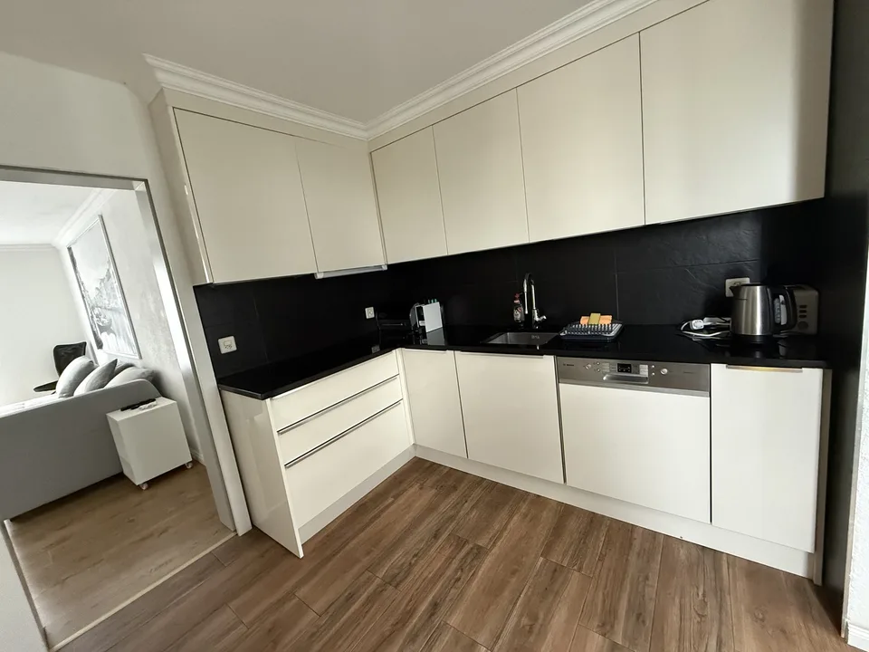 schöne 3.5 Zimmer Wohnung in guter Lage mit Terrasse