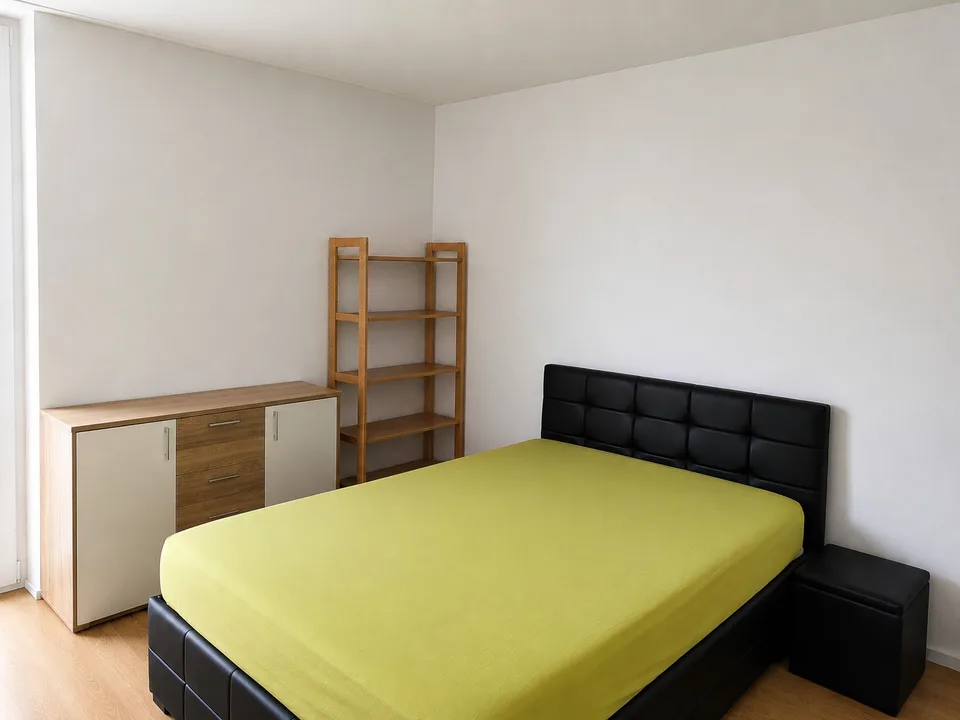 Moderne Wohnung in ruhiger, aber dennoch stadtnaher Lage / Modern apartment in a quiet location, yet close to the city center