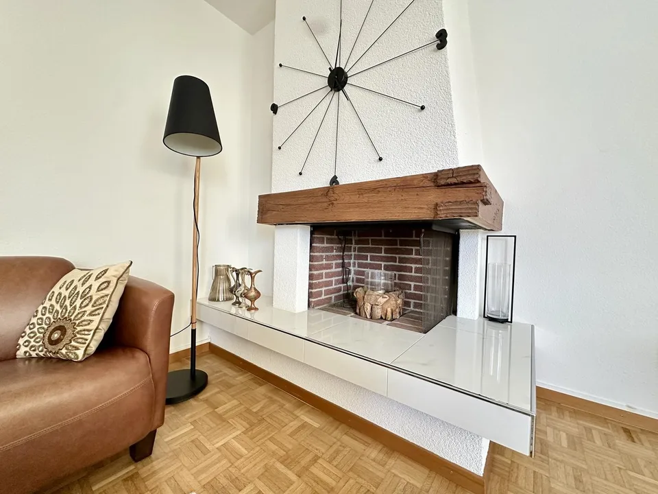 MydiHei Co-living: Furnished Room in a Two Person Flatshare