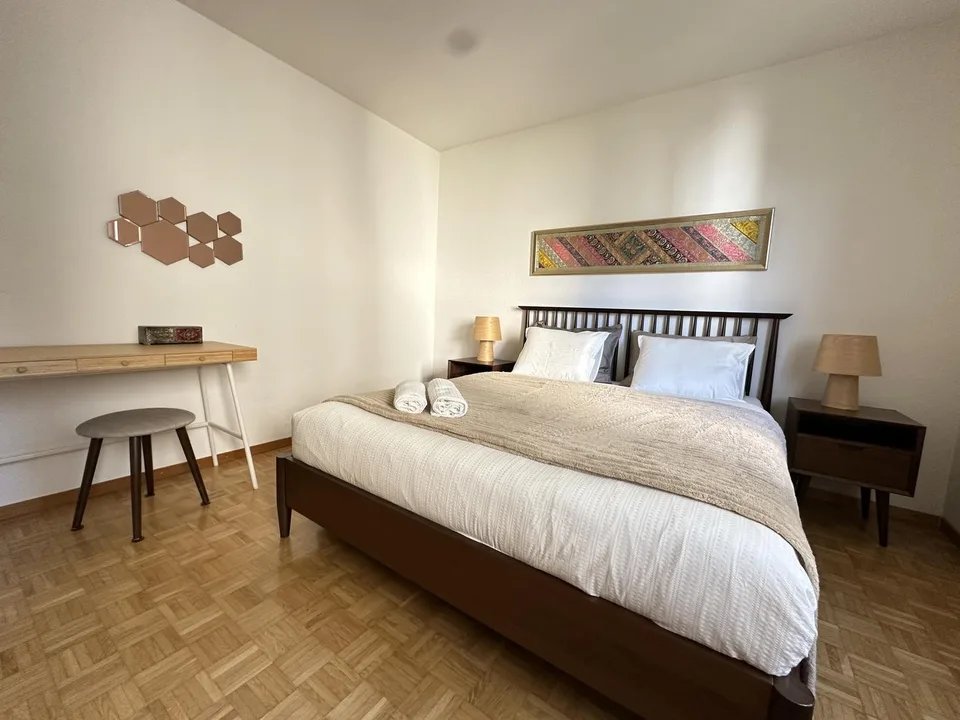 MydiHei Co-living: Furnished Room in a Two Person Flatshare