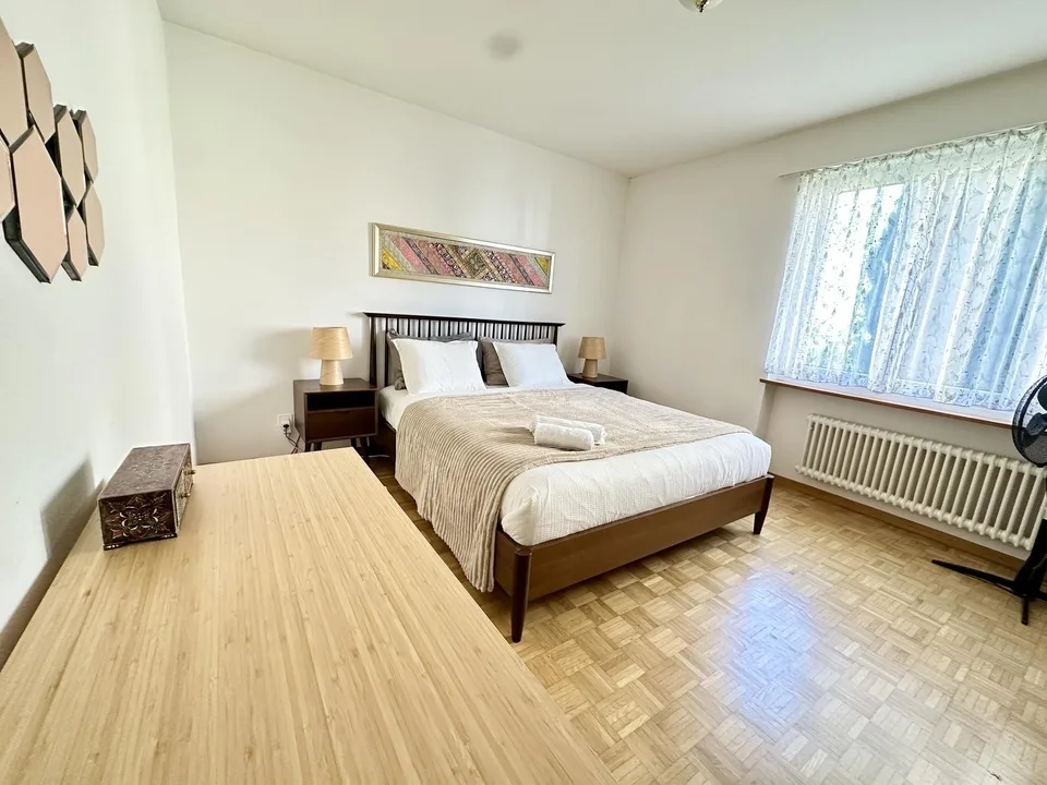 MydiHei Co-living: Furnished Room in a Two Person Flatshare