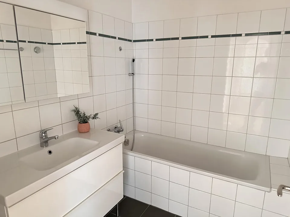 Fully furnished bed room in Zürich Seefeld