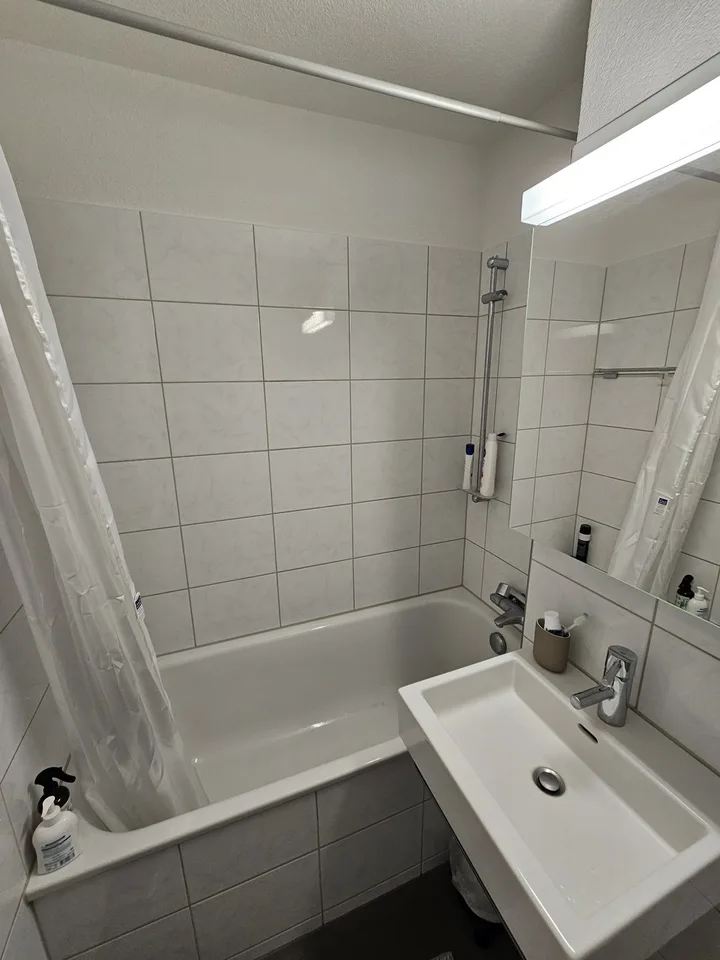 *Sublet* Spacious 2.5 room flat in the heart of Oerlikonkon