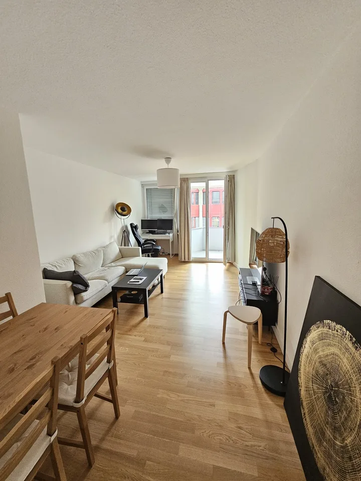 *Sublet* Spacious 2.5 room flat in the heart of Oerlikonkon