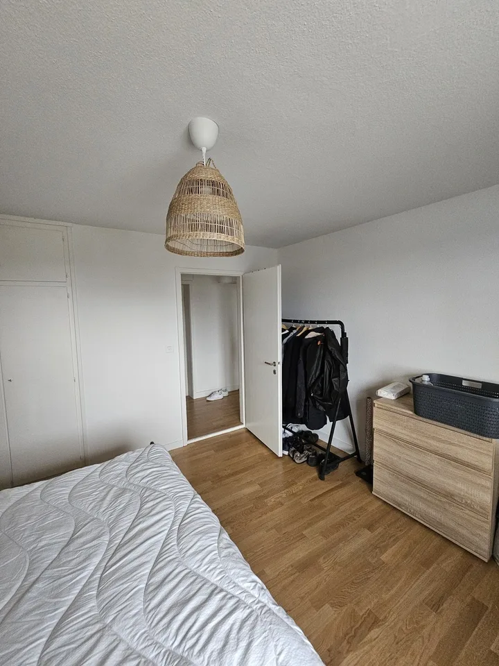 *Sublet* Spacious 2.5 room flat in the heart of Oerlikonkon