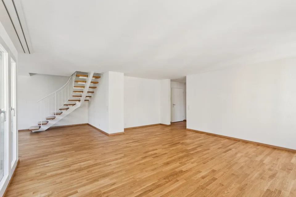 125 m2 Maisonettewohnung mit teilüberdachter Terrasse