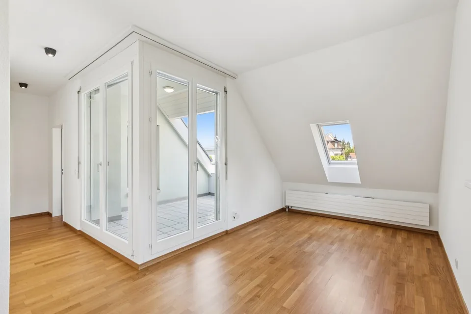 125 m2 Maisonettewohnung mit teilüberdachter Terrasse