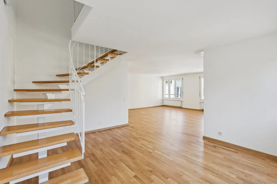 125 m2 Maisonettewohnung mit teilüberdachter Terrasse