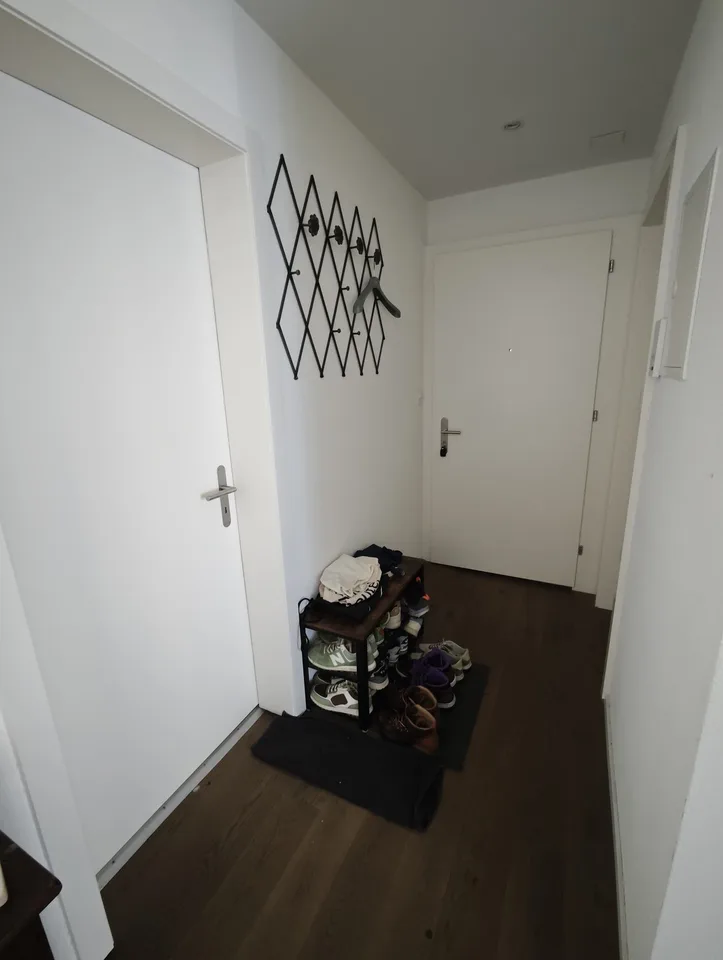 Zentral gelegene 2 ½ Zimmer Wohnung im Kreis 4, möbliert