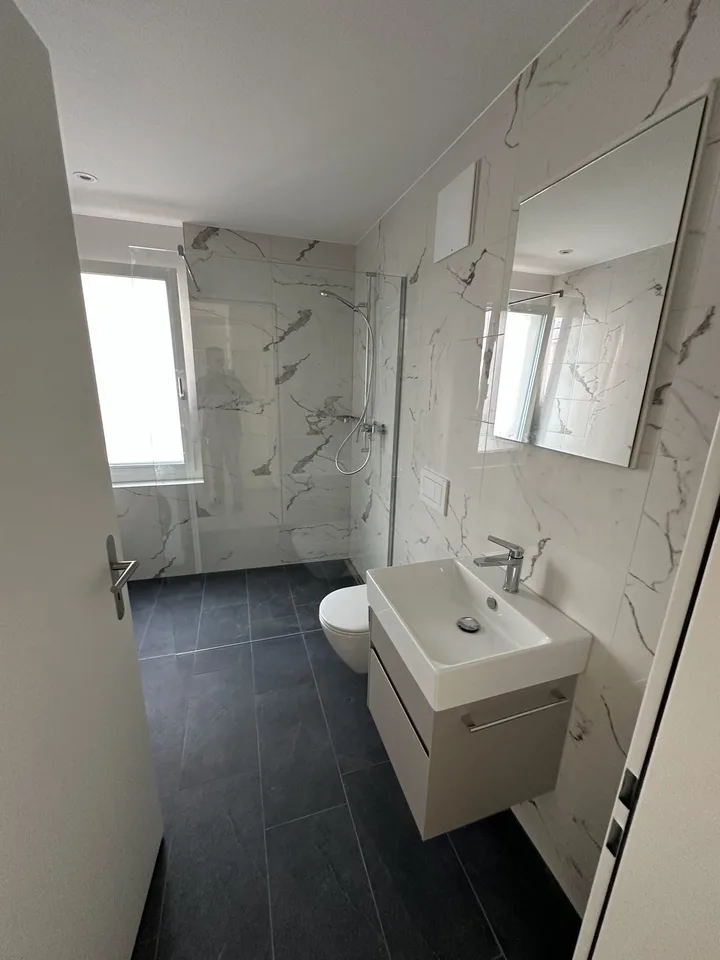 Moderne 2.5-Zimmer-Neubauwohnung mit Balkon in Dübendorf – ab 1.10.2026 (oder nach Vereinbarung)