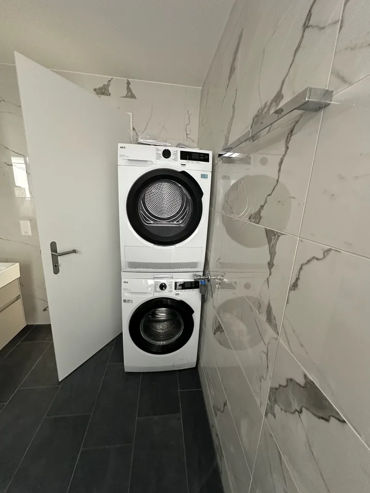 Moderne 2.5-Zimmer-Neubauwohnung mit Balkon in Dübendorf – ab 1.10.2026 (oder nach Vereinbarung)