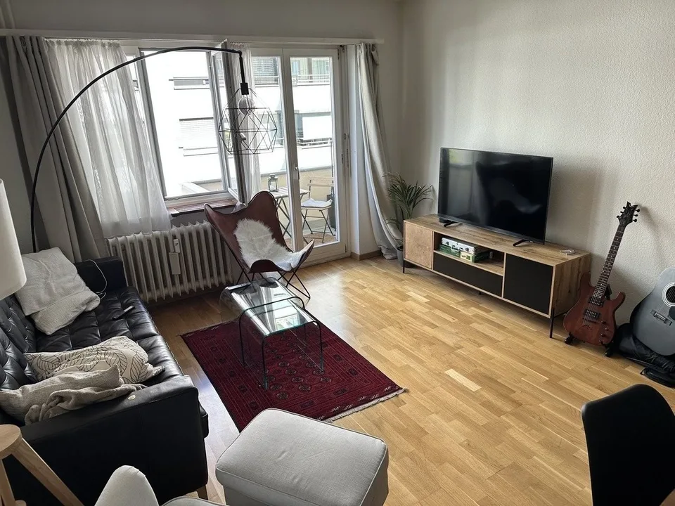 Zurich Wiedikon: 2.5-Room Apartment Temporary Sublet (Aug 24 – Sept 22)