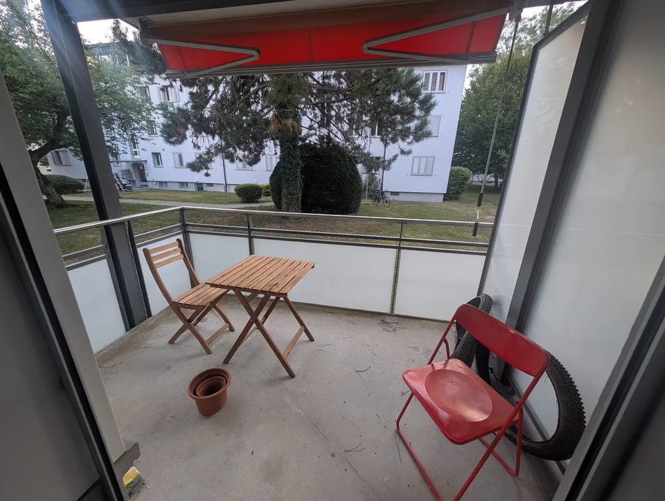2.5 in Beautiful Quiet Wiedikon Neighborhood, close to Trame