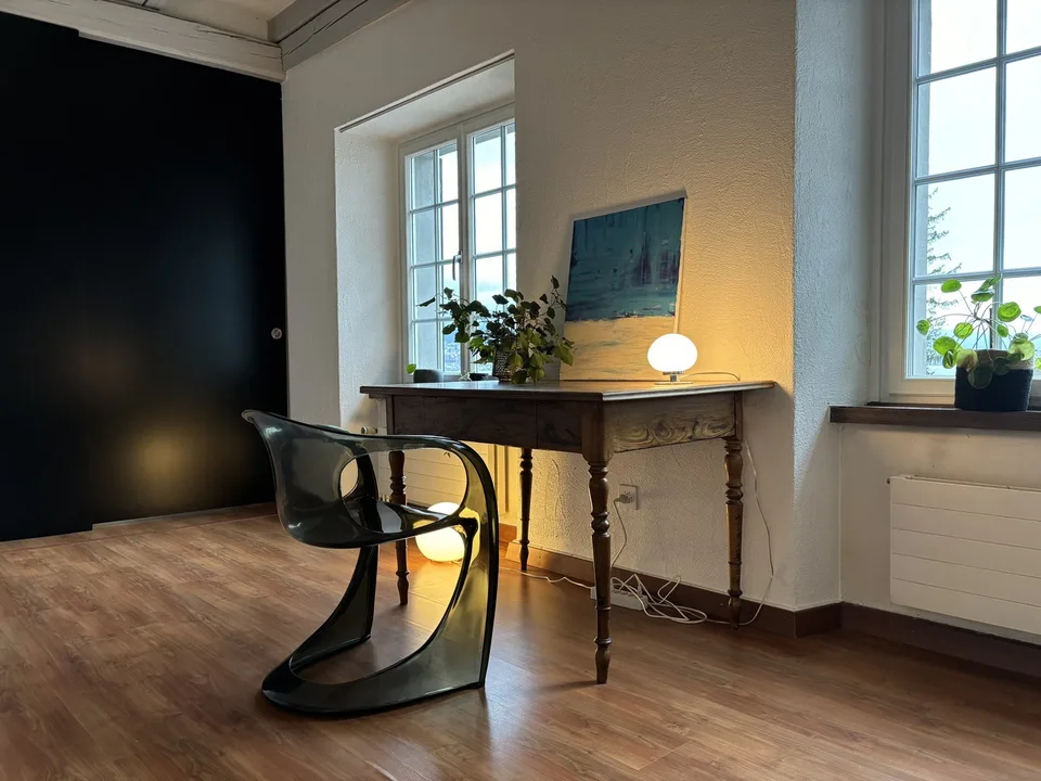 Schönes Zimmer in WG mit Blick auf den See und Badeplatz in nächster Umgebung