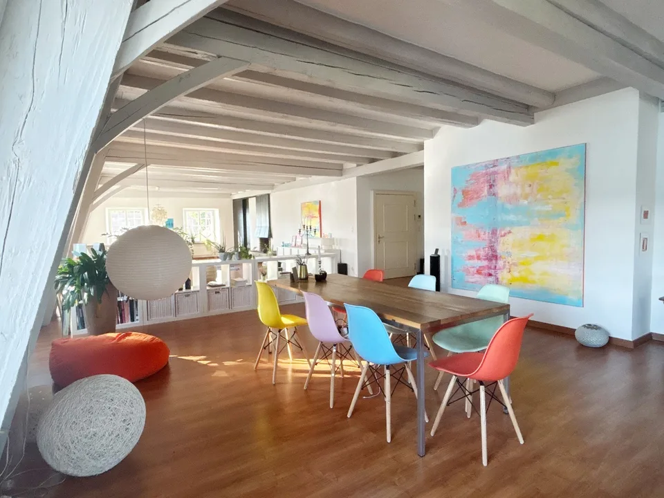 Schönes Zimmer in WG mit Blick auf den See und Badeplatz in nächster Umgebung