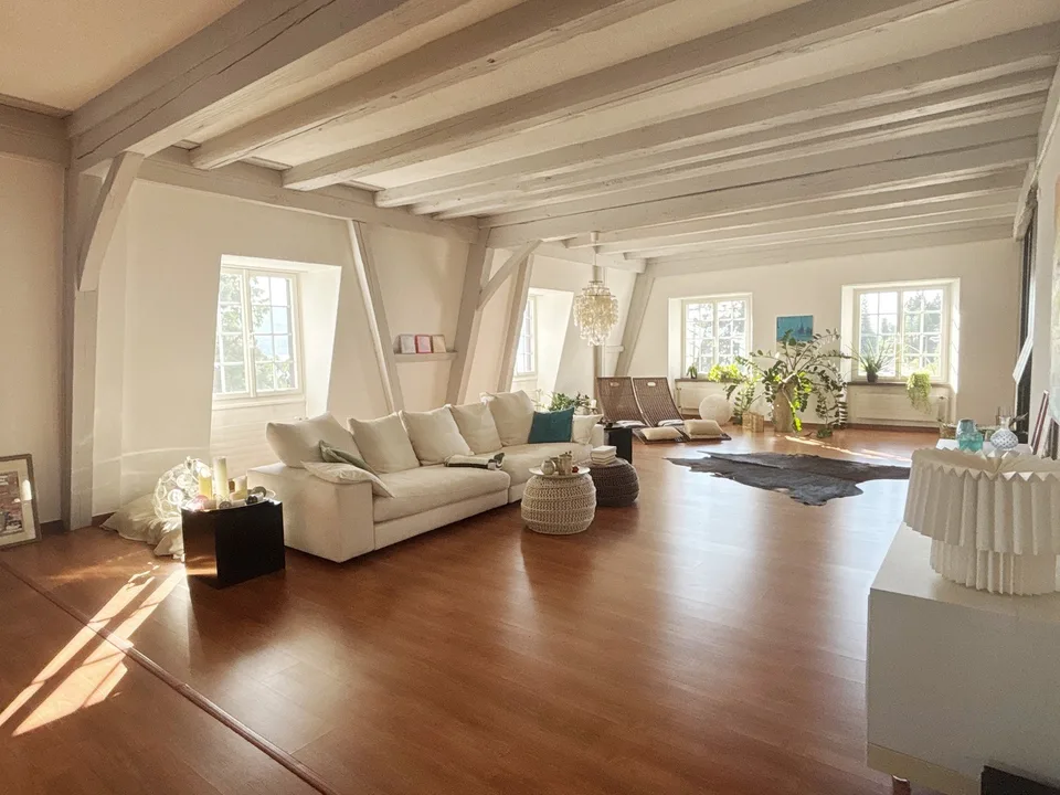 Schönes Zimmer in WG mit Blick auf den See und Badeplatz in nächster Umgebung