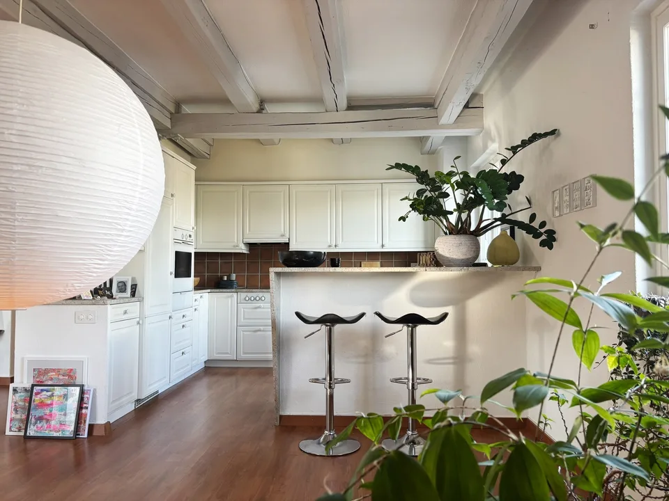 Schönes Zimmer in WG mit Blick auf den See und Badeplatz in nächster Umgebung