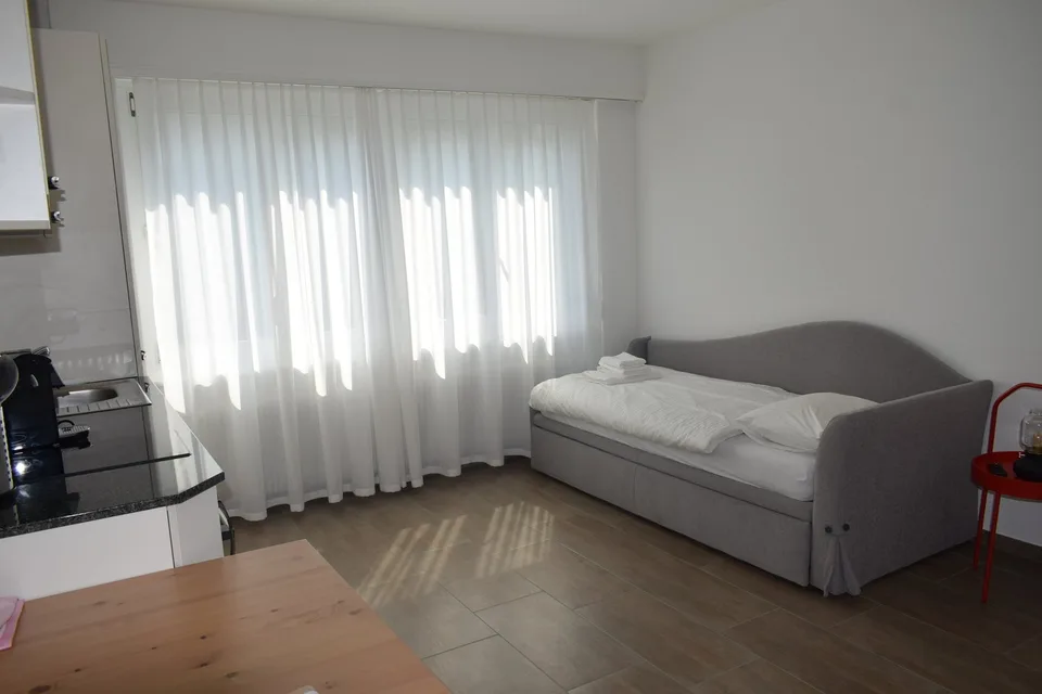 Studio Möbliert zu vermieten