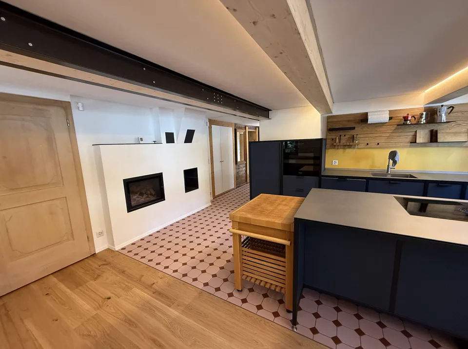 25 m² Raum für Büro, Atelier oder kreative Arbeit