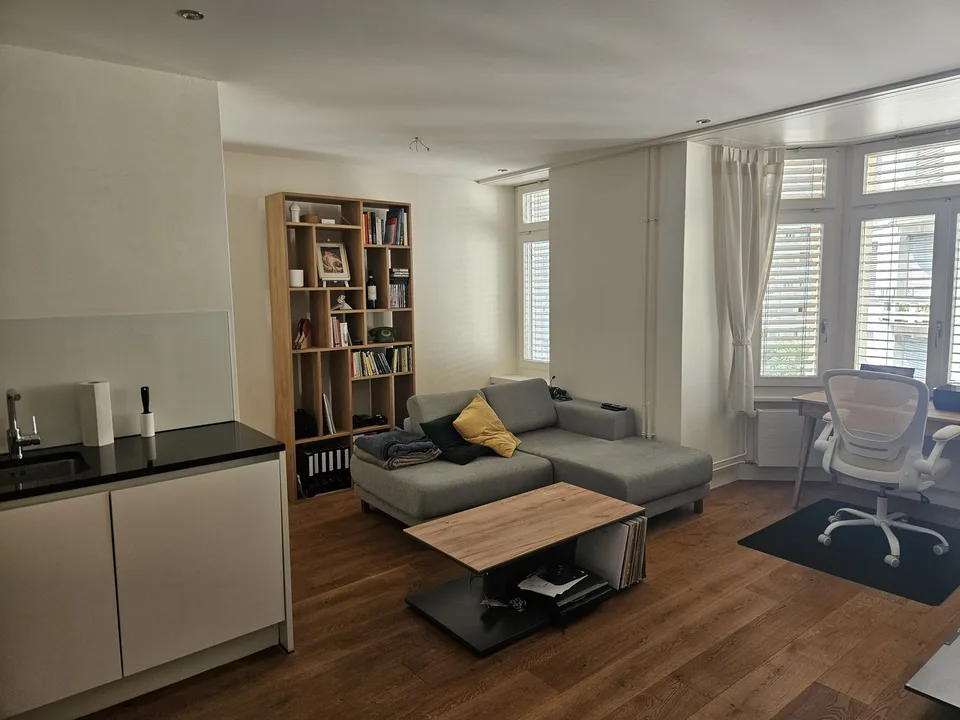 2.5 Zimmerwohnung möbliert, 3 Monate befristet ab 1. Oktober