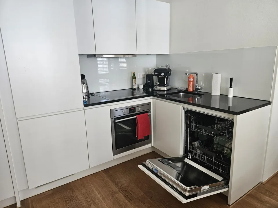 2.5 Zimmerwohnung möbliert, 3 Monate befristet ab 1. Oktober