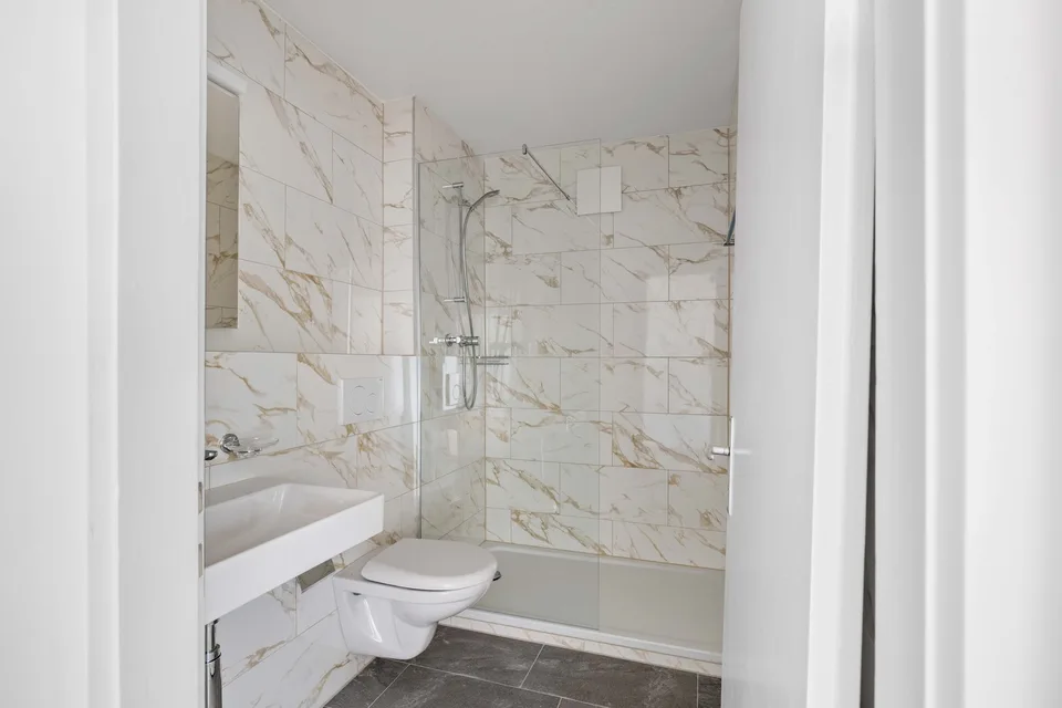 Erstvermietung nach Top-Renovation!