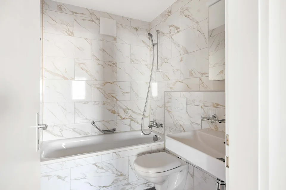 Erstvermietung nach Top-Renovation!