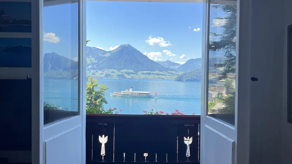 Top Gelegenheit: Zweite Linie am See
