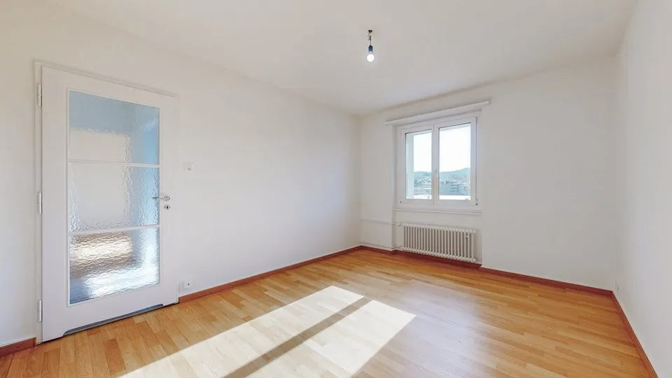 Charmant appartement lumineux de 2 pièces avec cuisine équipée