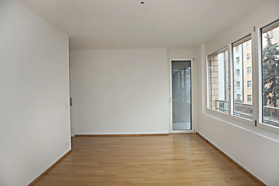 Moderne 4.5-Zimmerwohnung im Falkensteinerpark