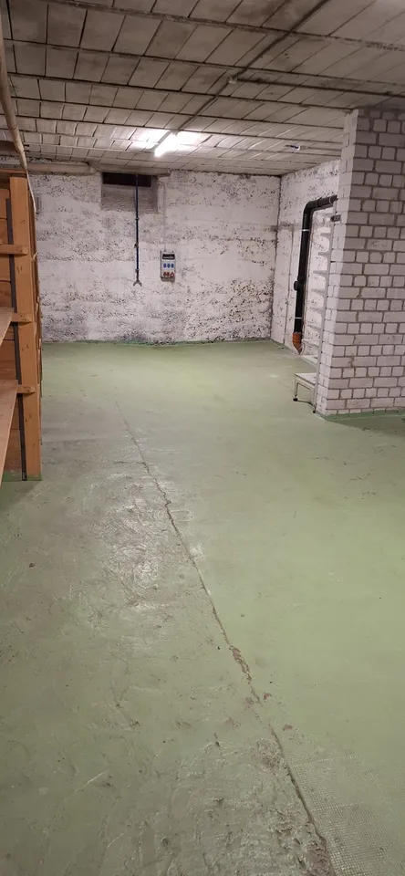 60 m² Lagerraum / Keller zu vermieten
