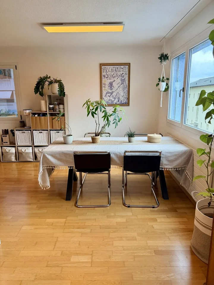Helle 4.5-Zimmer-Wohnung mit 2 Balkonen