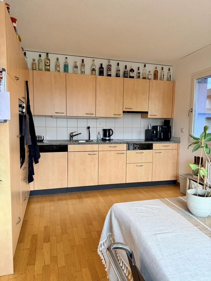 Helle 4.5-Zimmer-Wohnung mit 2 Balkonen
