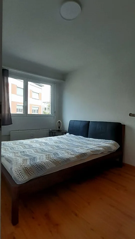 Moderne 2-Zimmerwohnung mit Balkon in Basel